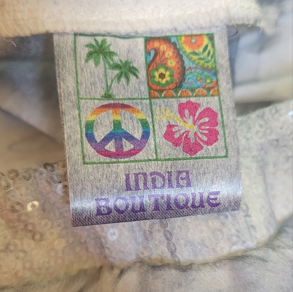 Beautiful India Boutique 'watercolor' flowy tunic top ~ One Size - Picture 5 of 8